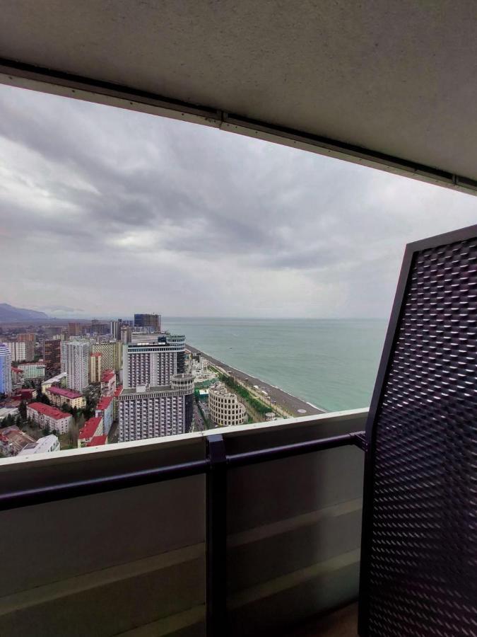 Orbi City In 巴统 外观 照片