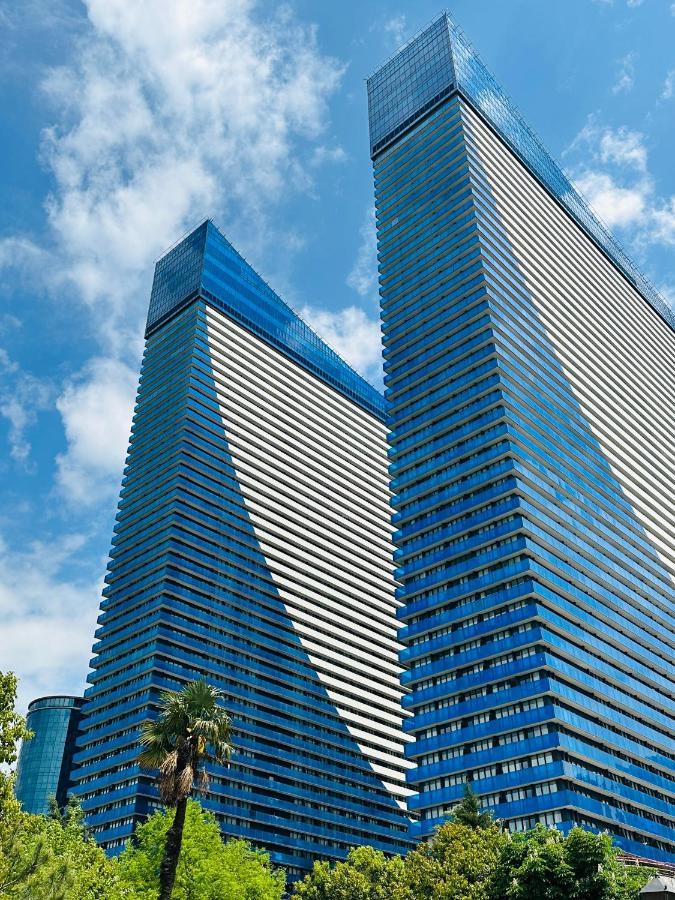 Orbi City In 巴统 外观 照片