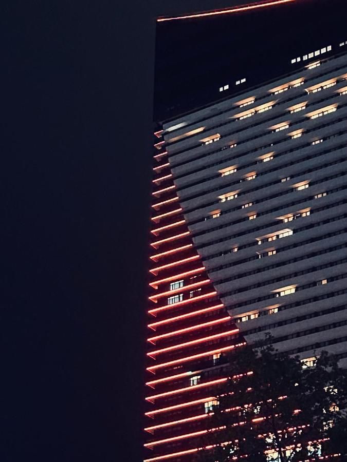 Orbi City In 巴统 外观 照片